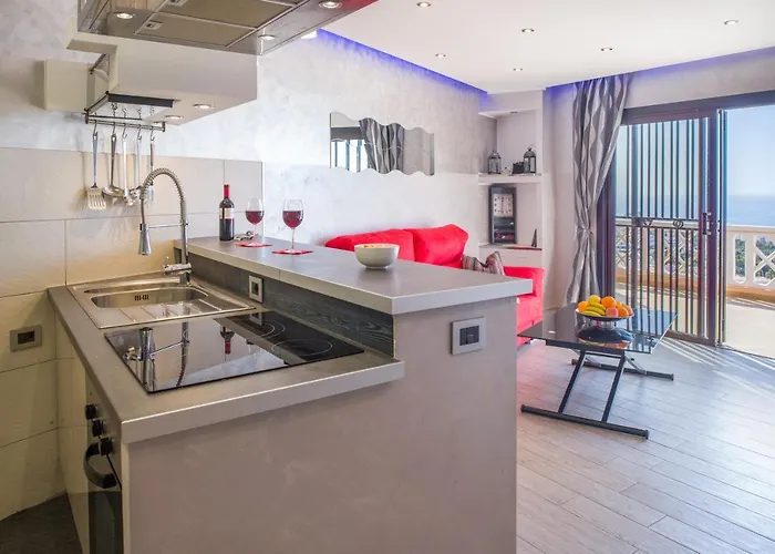 109 Penthouse , Incredible View, Marco Appart hôtel 3*