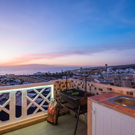 109 Penthouse , Incredible View, Marco Aparthotel Costa Adeje (Tenerife)