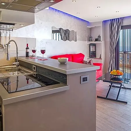 Apartmanhotel 109 Penthouse , Incredible View, Marco Costa Adeje (Tenerife)