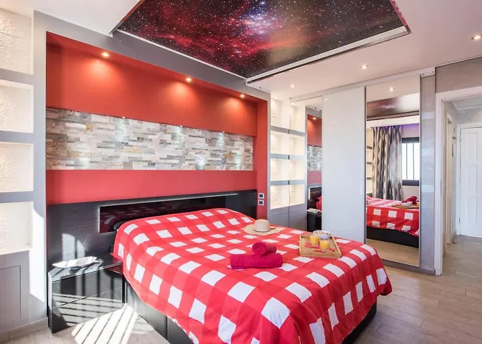 公寓式酒店 109 Penthouse , Incredible View, Marco 阿德耶