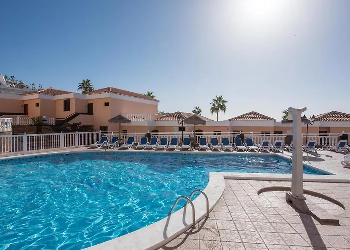 Aparthotel 109 Penthouse , Incredible View, Marco 3*