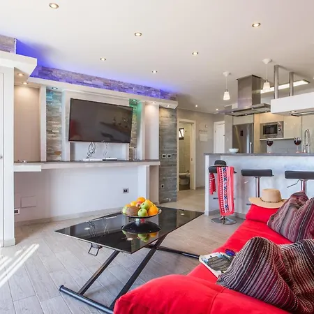 Apart-hotel 109 Penthouse , Incredible View, Marco 3*