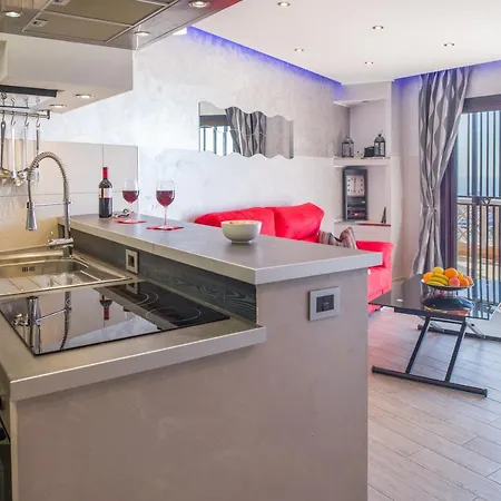 109 Penthouse , Incredible View, Marco Apart-hotel 3*